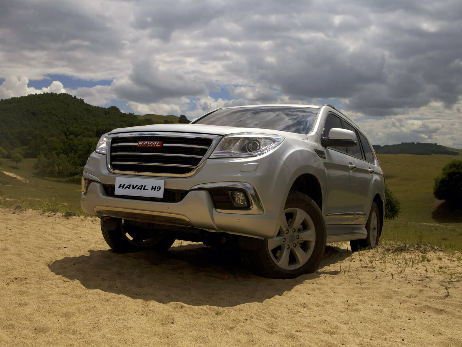 /img/cars/1637051187-exterior_haval_H9_7.jpg