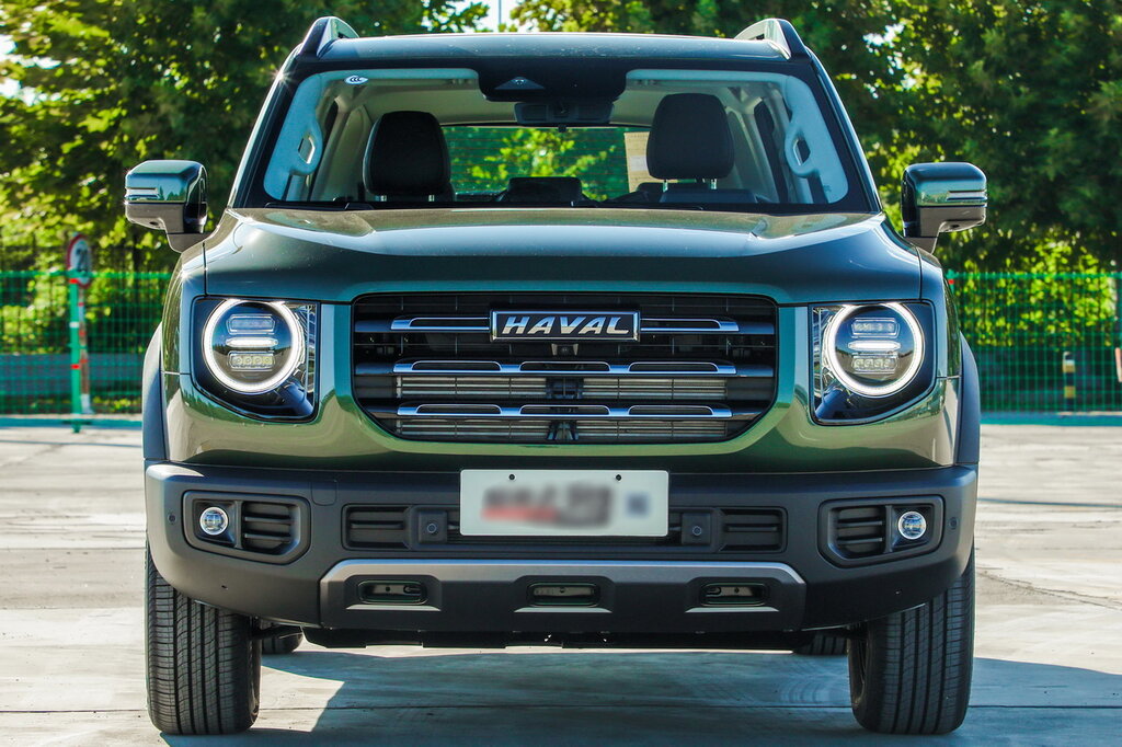 /img/cars/1654771061-haval_dargo_1067953.jpg