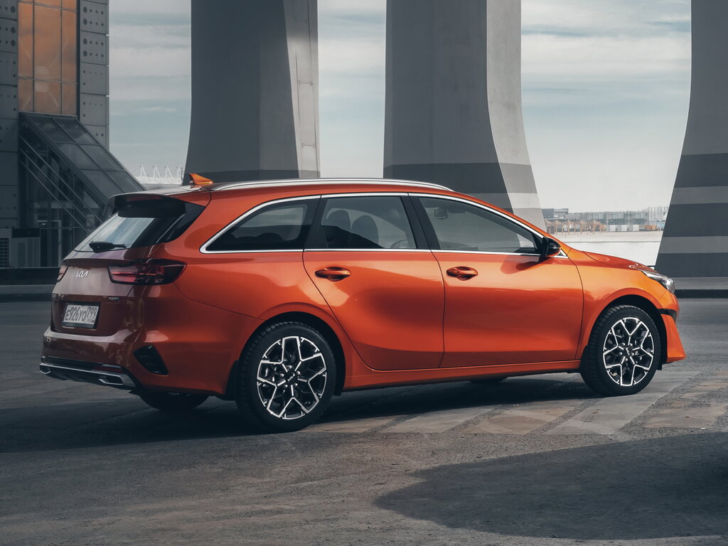 /img/cars/1662531831-kia_cee_d_1039804.jpg