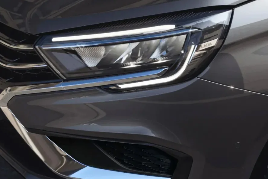 /img/cars/1711360565-3dce9998692609efbcec7f734268a940.webp