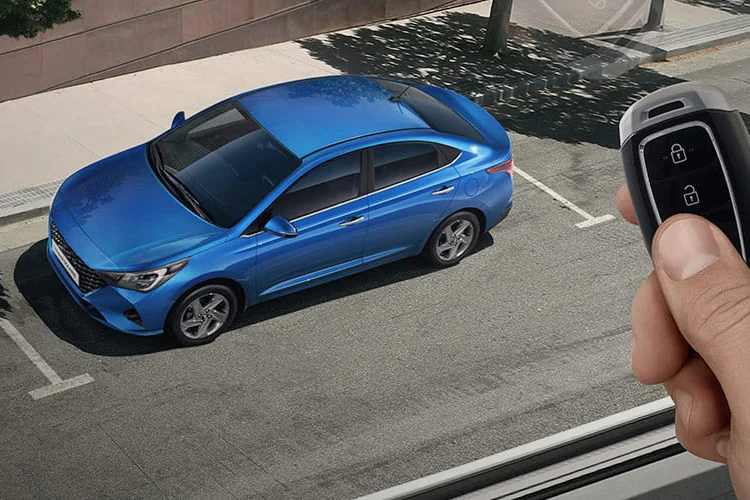 /img/cars/1712237555-330bccdecfb9023f79d6a233c41e60ea.webp