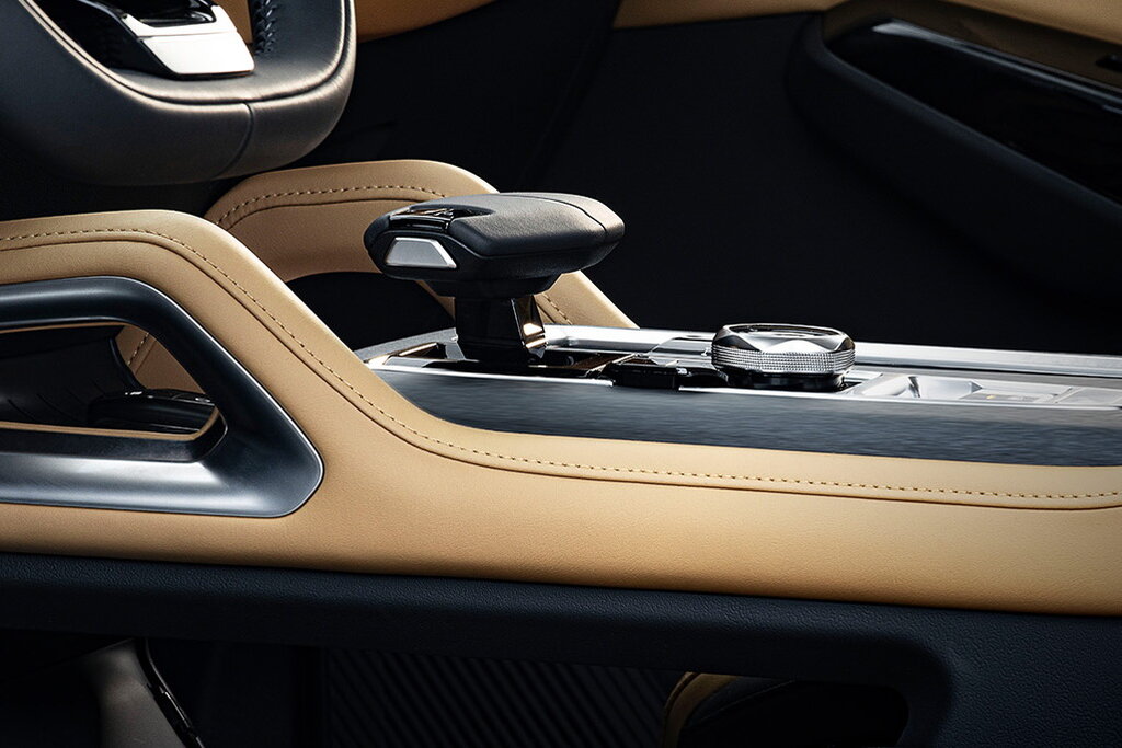 /img/cars/1715064013-changan_hunter_plus_1145269.jpg