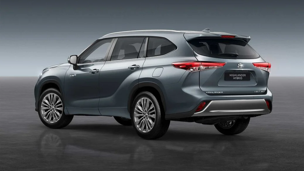 /img/cars/large_2020-toyota-highlander-for-europe_1596365114.webp